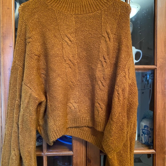 Urban Outfitters Sweaters - Women’s Urban Outfitters Sweater